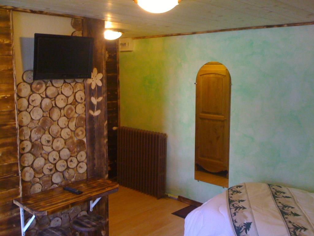 Hotel La Marmotte Gérardmer Kamer foto