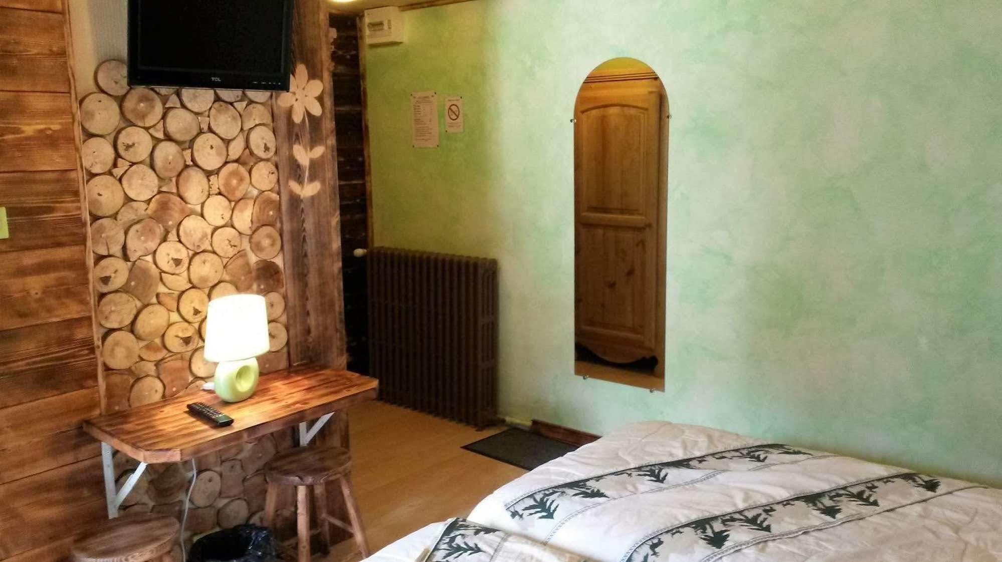 Hotel La Marmotte Gérardmer Buitenkant foto